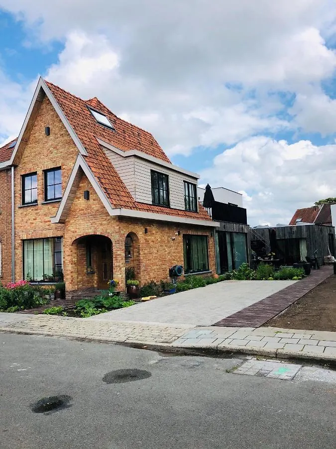 Bed & Breakfast Suites Le Porte-Bonheur Bruges Belgium